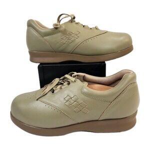Drew Parade‎ II Shoes Womens 8 WW Wide Taupe Pebbled Leather Work Orthopedic